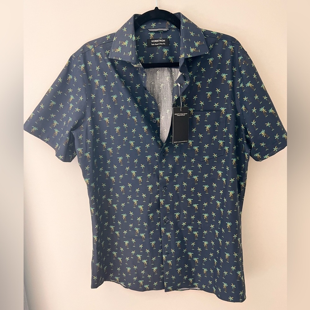 Men’s Palm Tree Print Button-down short-sleeved shirt